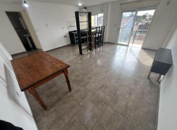 Departamento · 43m² · 2 Ambientes · Venta 2 Ambientes con Balcón - Santos Lugares