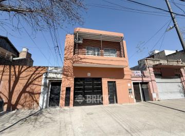 PH · 86m² · 3 Ambientes · PH Sin Exp y Casa Prefabricada en Fructuoso Rivera Al 2400 - Apto Profesional