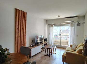 Departamento · 55m² · 3 Ambientes · Alquiler Departamento 2 Dormitorio - Barrio Martin