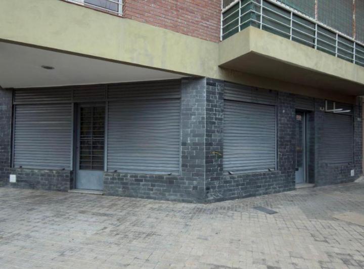 Local comercial · 28m²