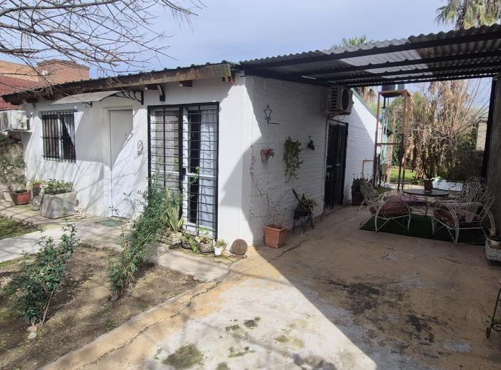 Casa · 58m² · 3 Ambientes · 2 Cocheras