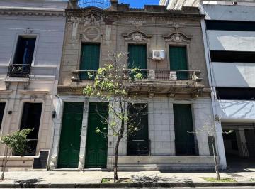 Casa · 546m² · 14 Dormitorios · En Venta Casa en Pb y en Pa en Barrio Martin