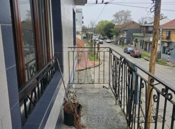 PH · 150m² · 3 Ambientes · PH de 4 Ambientes en Villa Primera