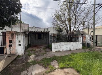 Casa · 196m² · Casa - Barrio Parque Field