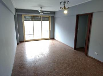 Departamento · 70m² · 3 Ambientes · Venta Depto de 3 Amb en Floresta Apto Credito