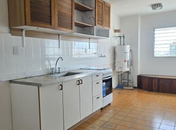Departamento · 60m² · 2 Ambientes · Departamento - S. Martin (Ctro)