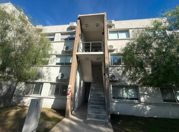 Departamento · 70m² · 3 Ambientes · 1 Cochera