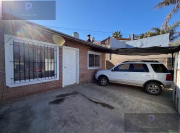 Casa · 190m² · 3 Ambientes · 2 Cocheras · Venta Casa 3 Amb. Casa 2 Amb. en Don Torcuato