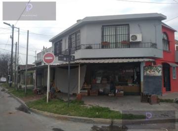 Local comercial · 125m² · Venta Dos Locales Departamento en Muñiz