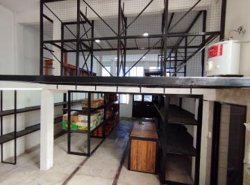 Depósito · 108m² · Deposito en Alquiler con Entrada Ind en P. B.
