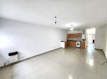 Departamento · 55m² · 2 Ambientes · Alquiler Departamento 1 Dormitorio Amplio con Balcon