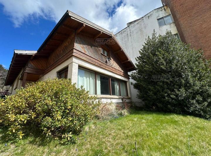 Casa · 127m² · 4 Ambientes · 1 Cochera