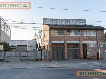 Bodega-Galpón · 490m² · Alquiler Local Depósito 490 m² - Sobre Ruta 202 a 200 m de Panamericana - Don Torcuato