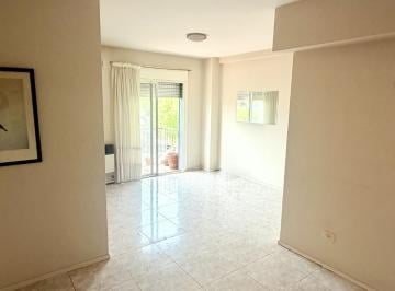 Departamento · 46m² · 3 Ambientes · 1 Cochera · Venta Depto 3 Amb en San Isidro C/cochera