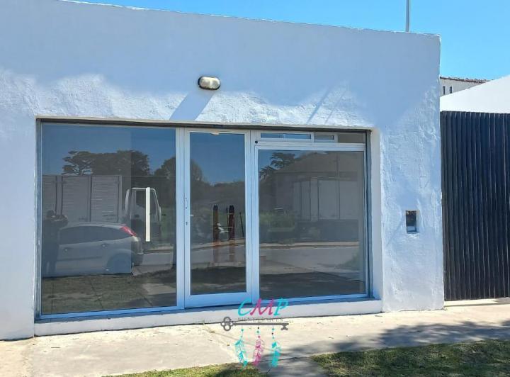 Bodega-Galpón · 135m²