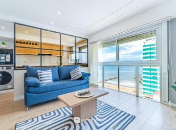 Departamento · 65m² · 3 Ambientes · 1 Cochera · Venta - Departamento - 3 Ambientes - Cochera - Vista Al Mar - Reciclado - Centro