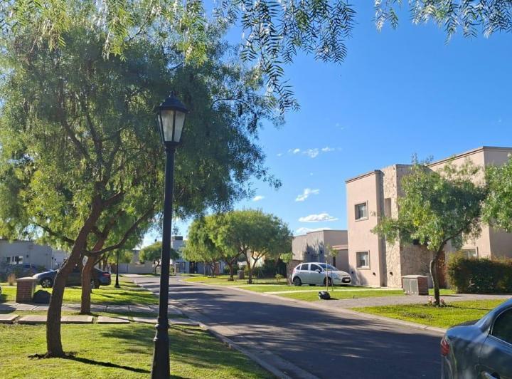 Terreno · 591m²