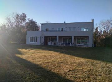 Casa · 1m² · 4 Dormitorios · Casa Chalet en Alq. Temporario en Cuba Fátima, Pilar, G. B. a. Zona Norte