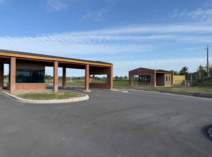 Terreno · 667m²