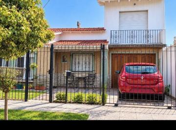 Casa · 137m² · 3 Ambientes · Venta | Casa/chalet 3 Ambientes – Padre Dutto y Vértiz