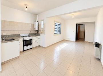 Departamento · 45m² · 2 Ambientes · Departamento en Alquiler 1 Dormitorio Villa Cabrera