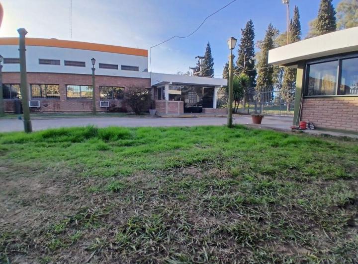 Bodega-Galpón · 6187m² · 20 Cocheras
