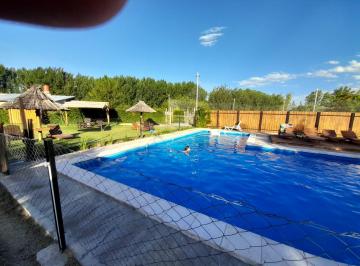 Casa de 6 ambientes, General Alvear · Oportunidad 2 Casas + Pileta + Cancha Futbol