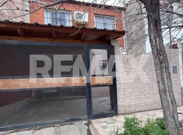 Departamento · 99m² · 3 Ambientes · 1 Cochera · Duplex en Venta 2 Dorm. Apto Credito