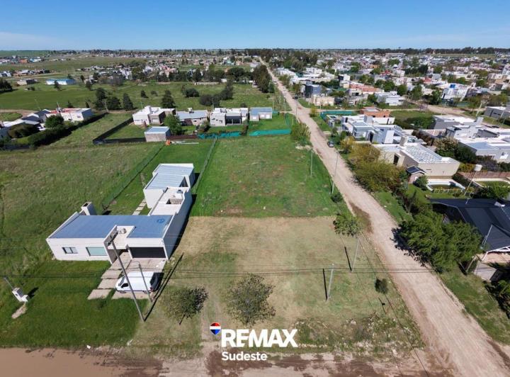 Terreno · 452m²