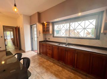 PH · 111m² · 4 Ambientes · Venta PH 4 Am Independiente Patio Terraza Parrilla