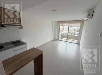 Departamento · 35m² · 1 Ambiente · Departamento Alquiler Centro, Monoambiente de 35 m² con Baño y Balcón