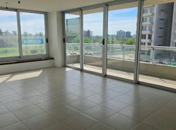 Departamento de 4 ambientes, Córdoba · Hermoso y Muy Comodo con Balcon y Cochera