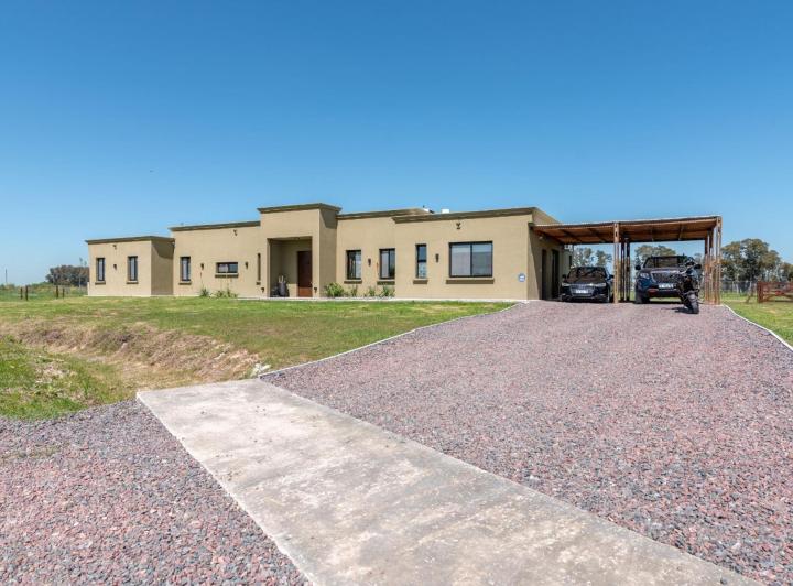 Casa · 235m² · 5 Ambientes