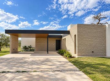 Casa de 6 ambientes, Córdoba · Venta Casa 3 Dorm.en 7 Soles a Estrenar