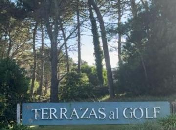 Departamento · 130m² · 3 Ambientes · 2 Cocheras · Duplex en Terraza Al Golf