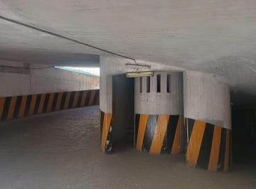 Garage · 13m² · Cochera en Capital