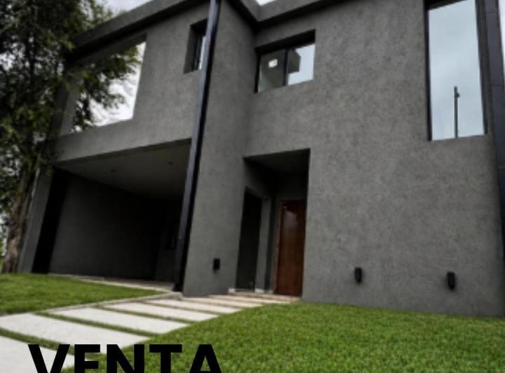 Casa · 163m² · 6 Ambientes · 2 Cocheras