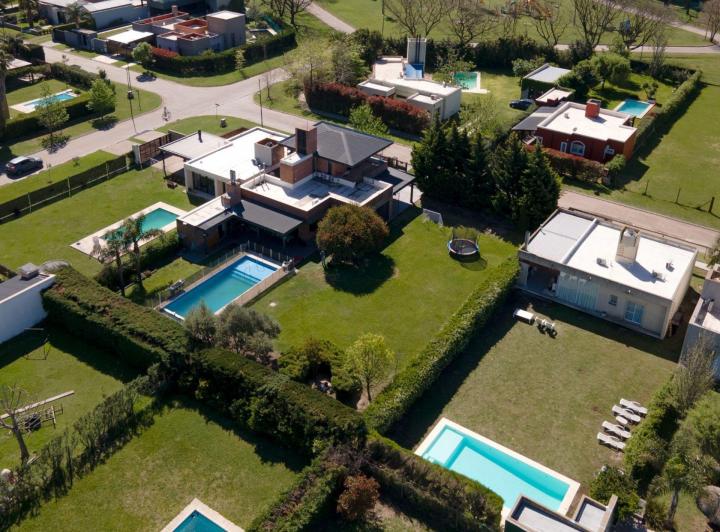 Terreno · 600m²