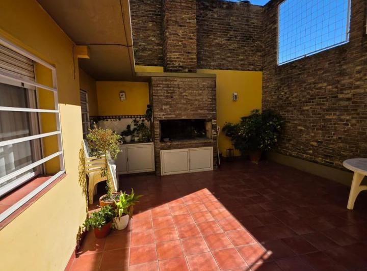 Casa · 137m² · 7 Ambientes