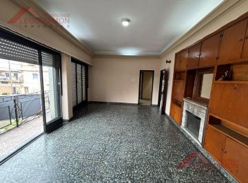Departamento · 70m² · 4 Ambientes · Alquiler PH Tipo Casa 4 Ambientes Primer Piso – Patio y Terraza - Sin Expensas