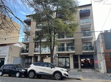 Departamento de 1 ambiente, Almirante Brown · Excelente Monoambiente Céntrico
