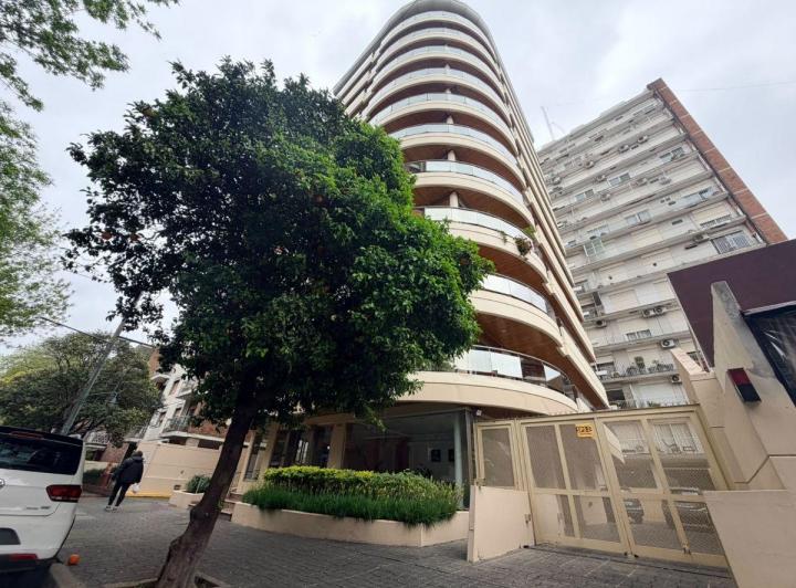 Departamento · 125m² · 4 Ambientes · 1 Cochera