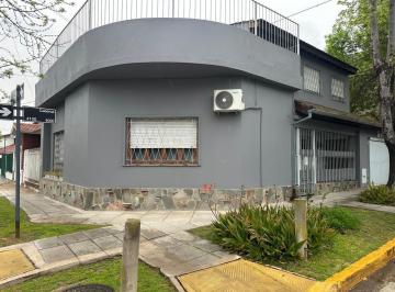 Casa · 170m² · 4 Ambientes · 1 Cochera · Casa en Olivos - Maipu/uzal