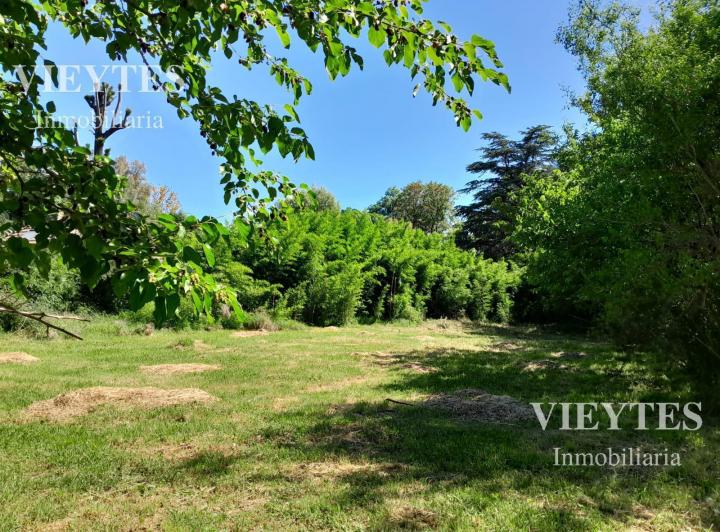 Terreno · 1087m²