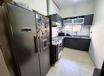 Casa · 104m² · 4 Ambientes · Casa 4 Amb. en 2 Plantas, con 2 Patios y Terraza
