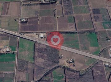 Terreno · 25000m² · 2,5 Ha Sobre Ruta 22 - Fernandez Oro, Rio Negro.