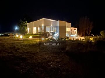 Casa · 7 Ambientes · 2 Cocheras · Casa en Alquiler Temporal Barrio Golf de Costa Esmeralda