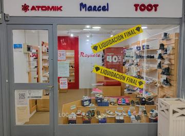Local comercial , Almirante Brown · Local en Alquiler en Galería Adrogué Centro con Depósito – Dueño Directo