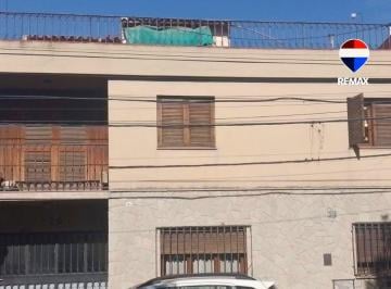 Casa · 190m² · 4 Ambientes · 1 Cochera · Venta Casa 3 Dorm Zona Macrocentro C/cochera