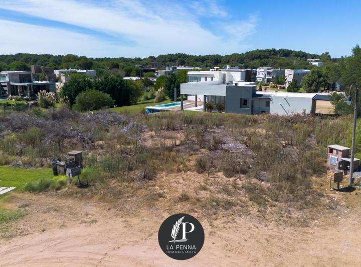 Terreno · 1525m²
